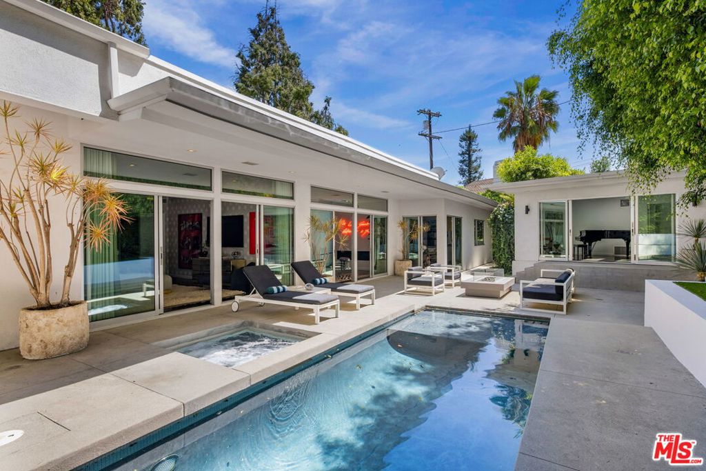 1311 N Beverly Drive — photo