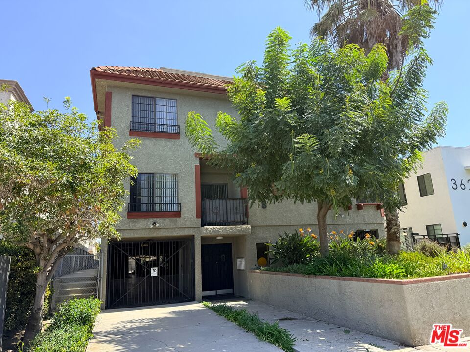 3618 Keystone Ave Unit 1 — photo