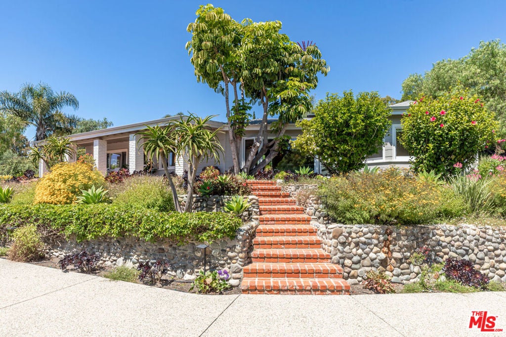 28901 Boniface Drive — photo