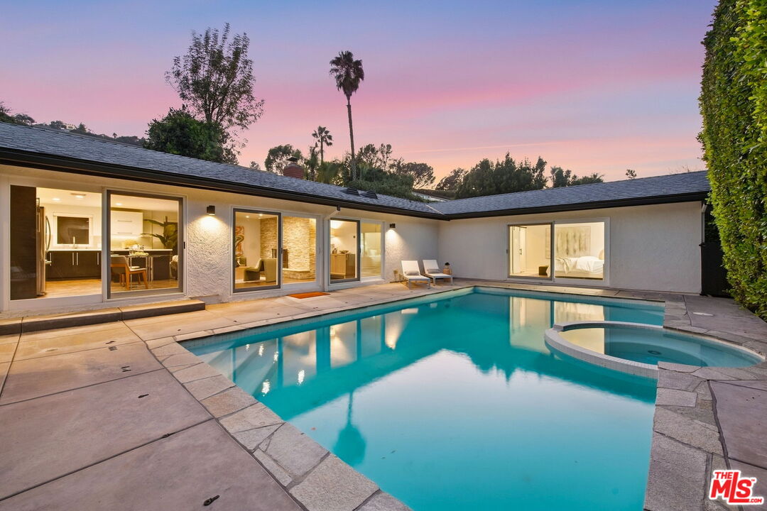 10837 Alta View Dr — photo