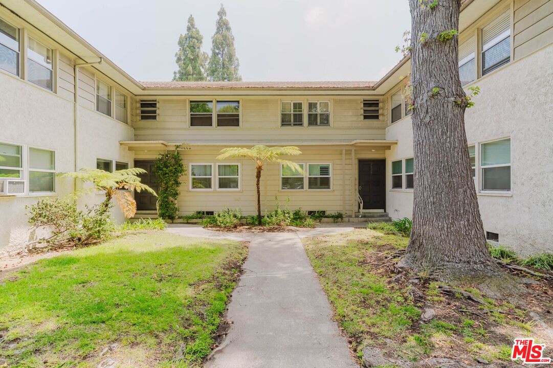 3622 Kalsman Dr 2 — photo