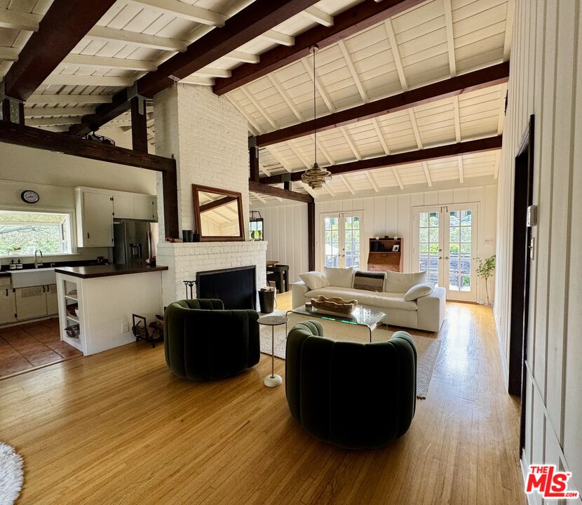 2828 Laurel Canyon Pl — photo