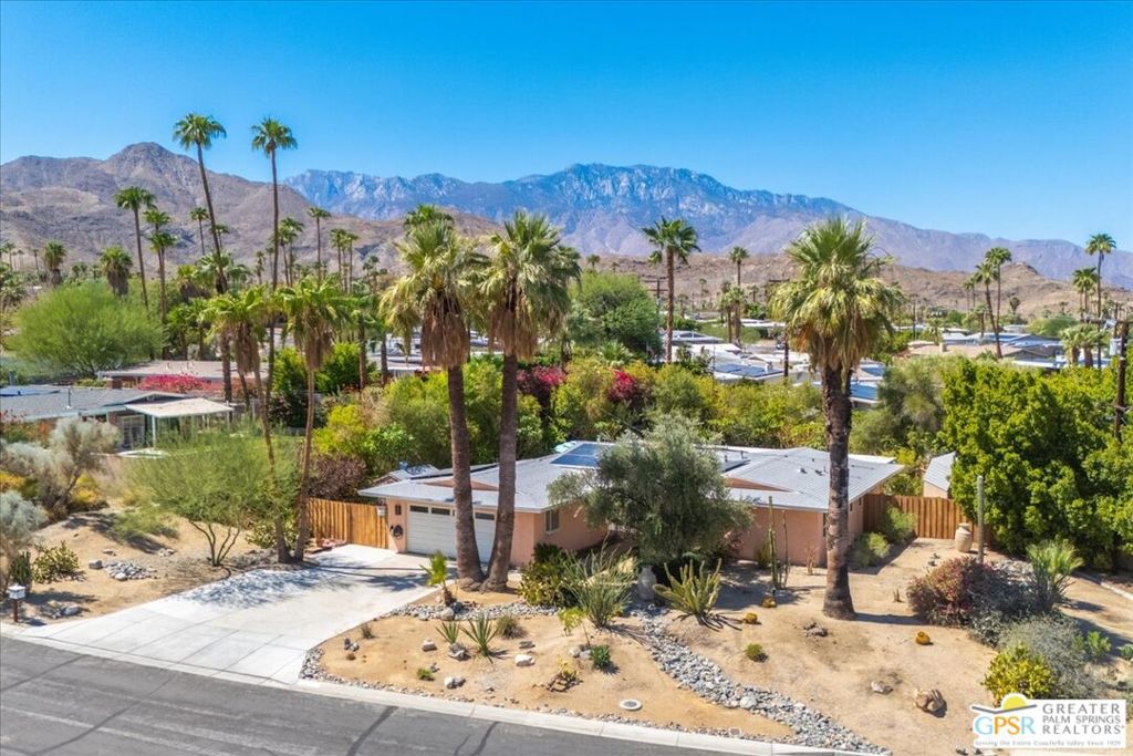 38061 Chuperosa Lane — photo