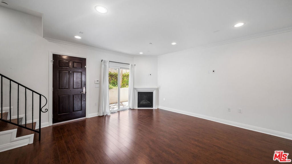 1529 S Beverly Drive 4 — photo