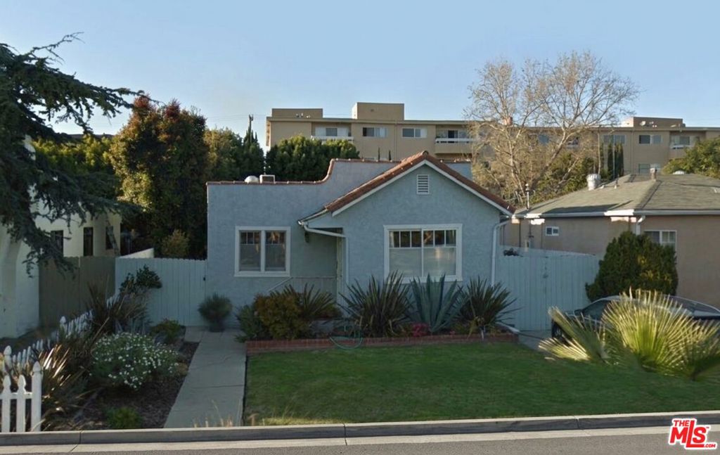 10761 Westminster Avenue — photo
