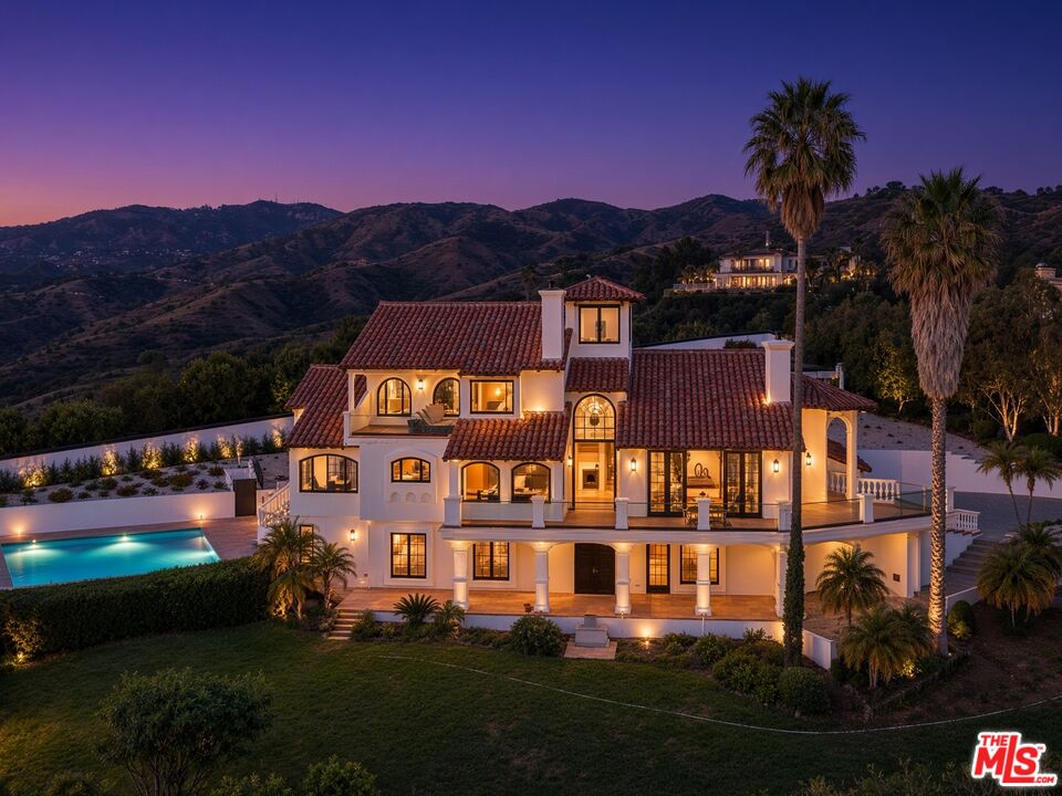 3909 Villa Costera — photo
