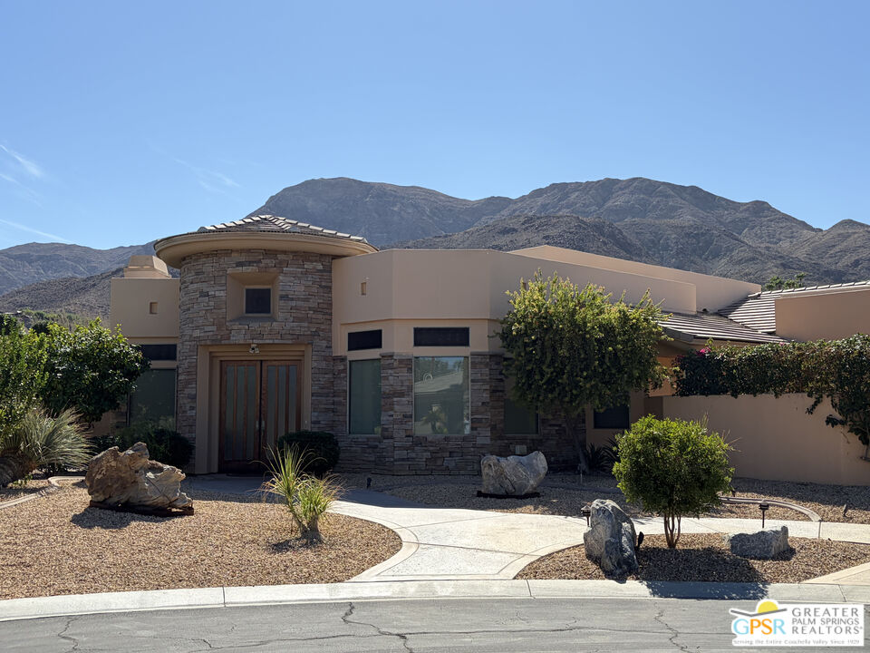 7 Ridgeline Way — photo