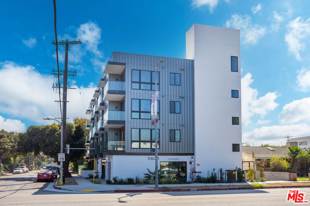 11600 National Blvd 305 — photo