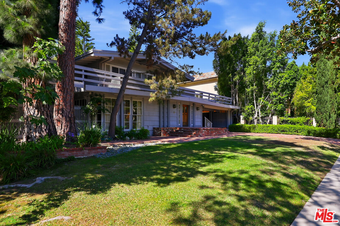 521 N Crescent Dr — photo