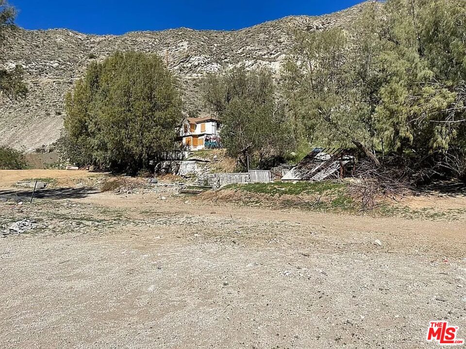 12571 Capra Rd — photo