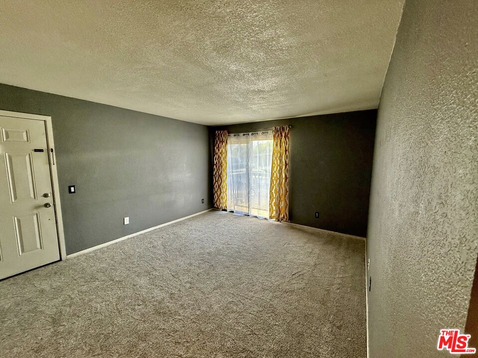 1265 Kendall Dr Unit 6I5 — photo