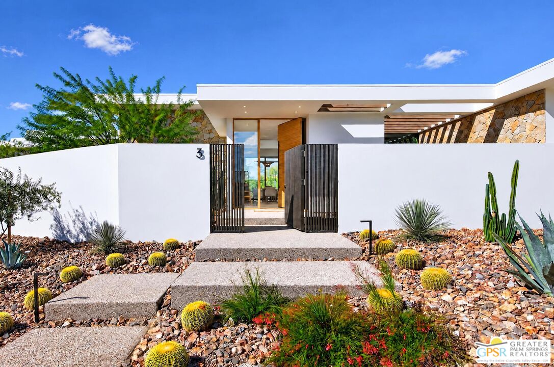 3 Sanctuary Way — photo