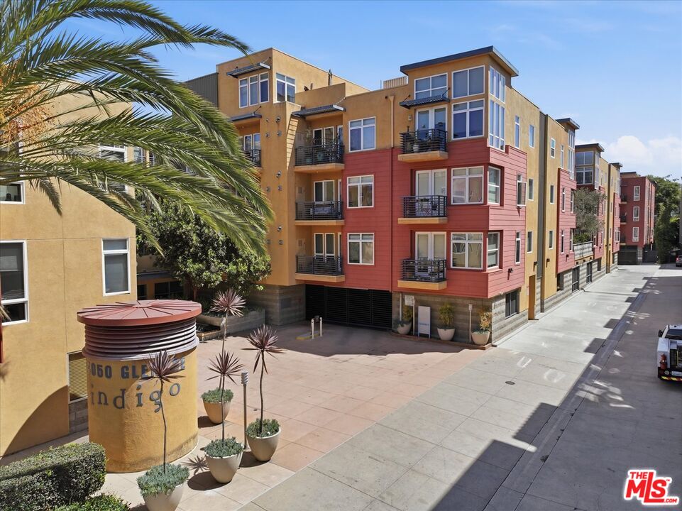 4050 Glencoe Ave Unit 217 — photo