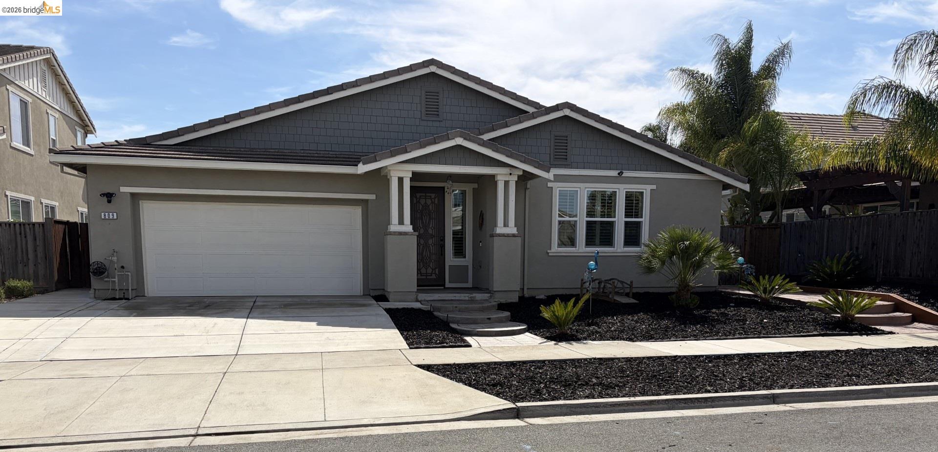 809 Ibis Rd — photo