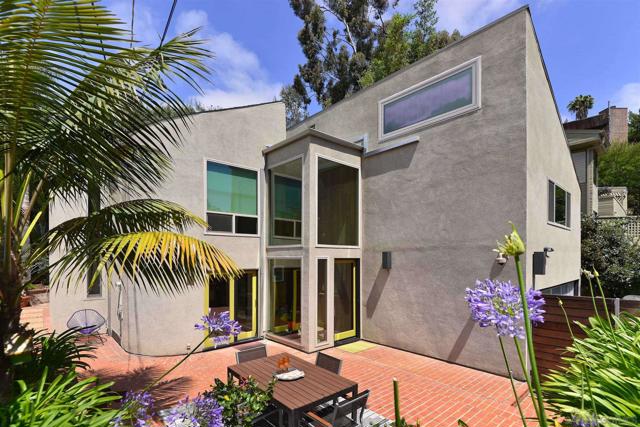 3054 N Arroyo Drive — photo
