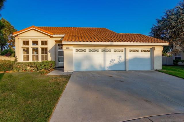 630 Naples Ct — photo