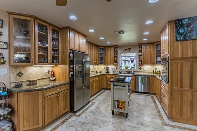 13467 Julian Ave — photo
