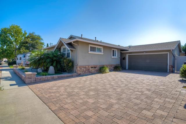 6641 Archwood Ave — photo