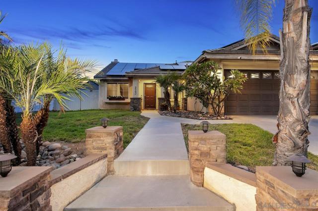 8562 E E County Dr, El Cajon, CA 92021 — photo 2