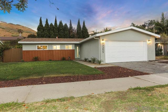 3255 Roberta Ln — photo
