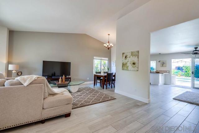 7244 Canyon Hill Ct — photo