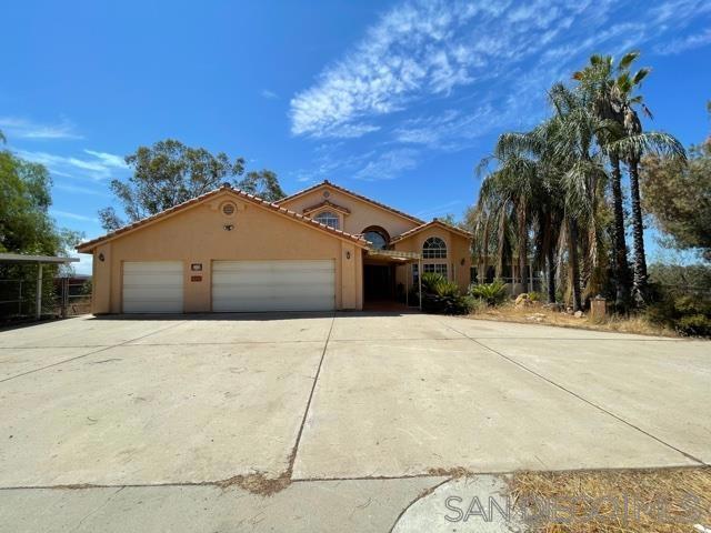 1024 Ash St — photo