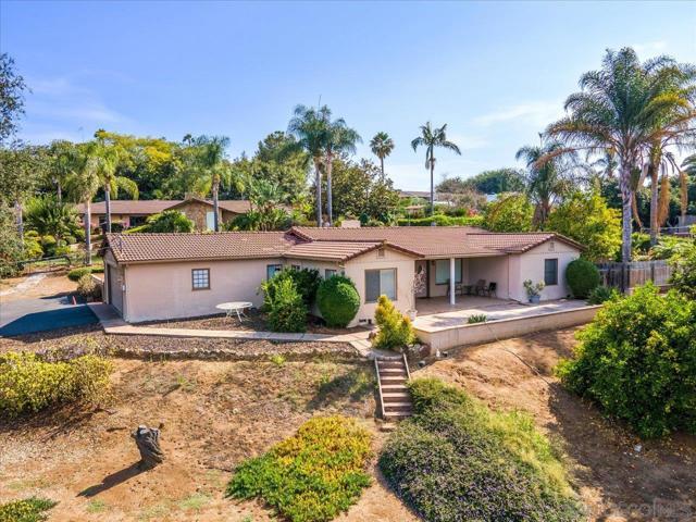 2523 Circle Dr — photo