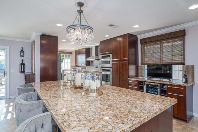 6334 Lake Lomond Dr — photo