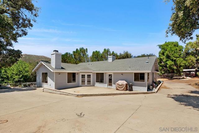 24440 Viejas Grade Rd — photo