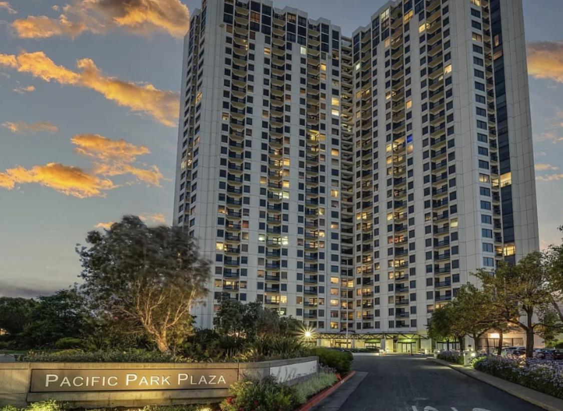 6363 Christie Ave 2623 — photo