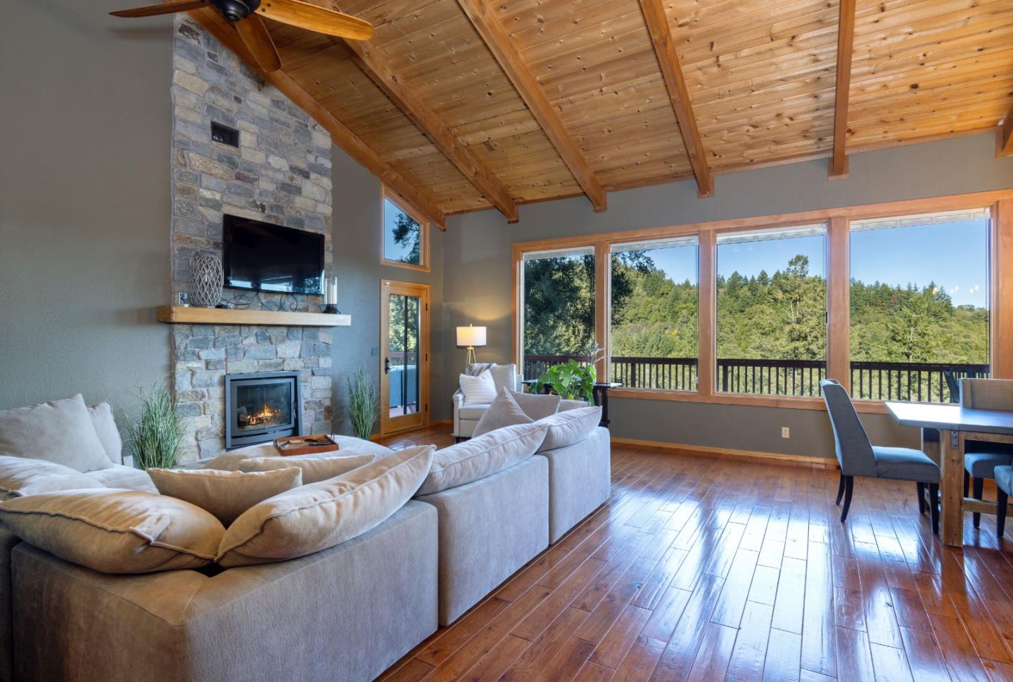22125 Miller Ridge Rd — photo