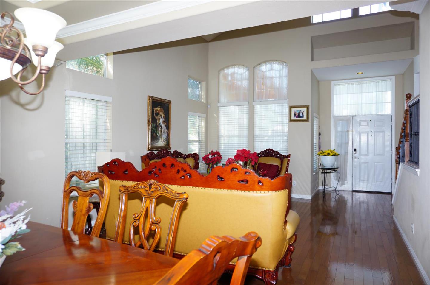 9402 Rodeo Dr, Gilroy, CA 95020 — photo 2