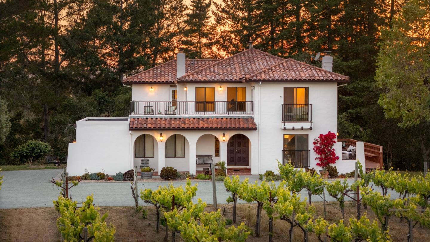 3357 Chardonnay Rd, Soquel, CA 95073