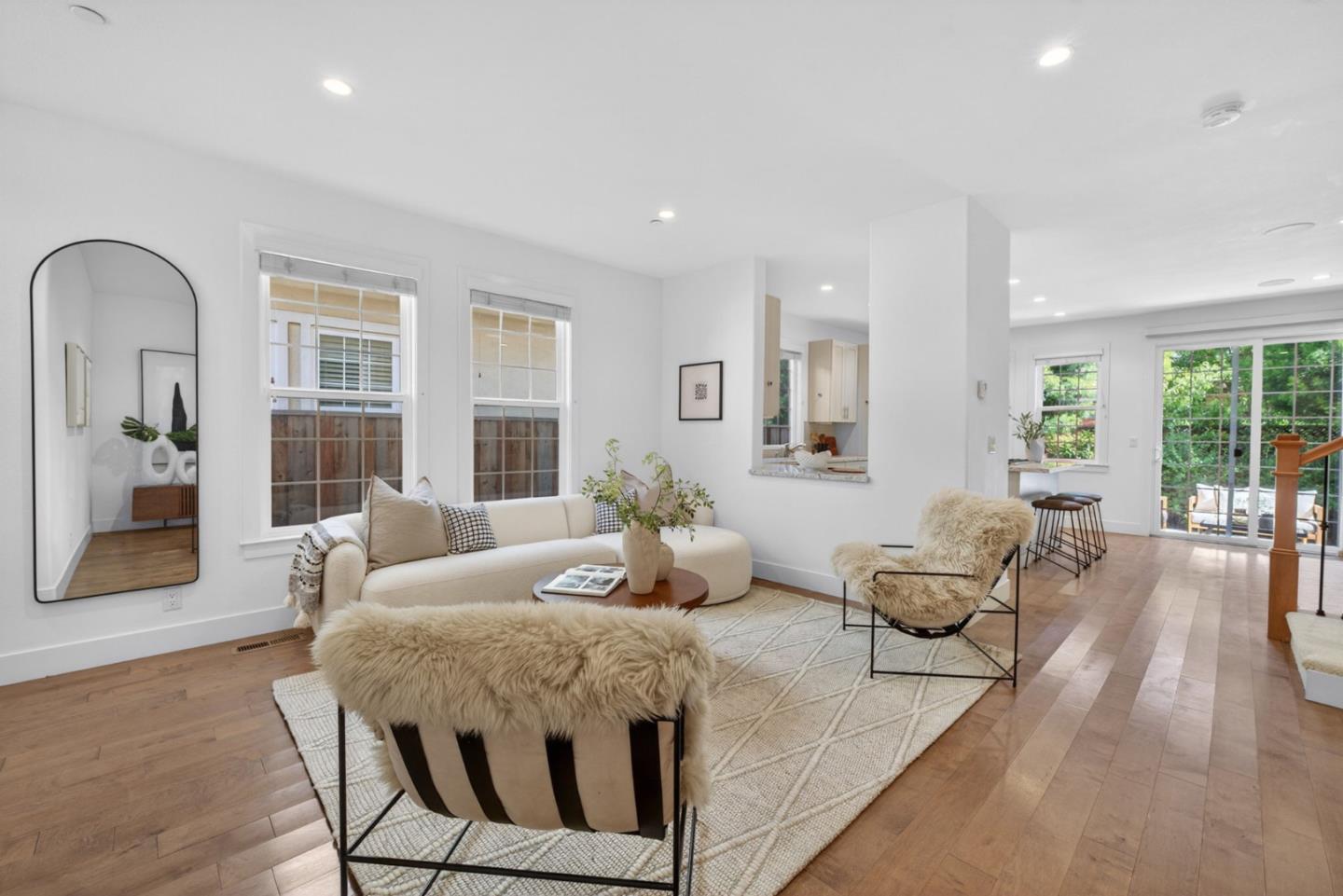 1083 Ed Roth Ter, Sunnyvale, CA 94086