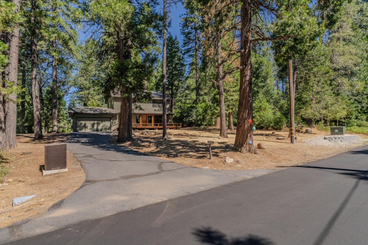 2350 Chaparral Dr — photo