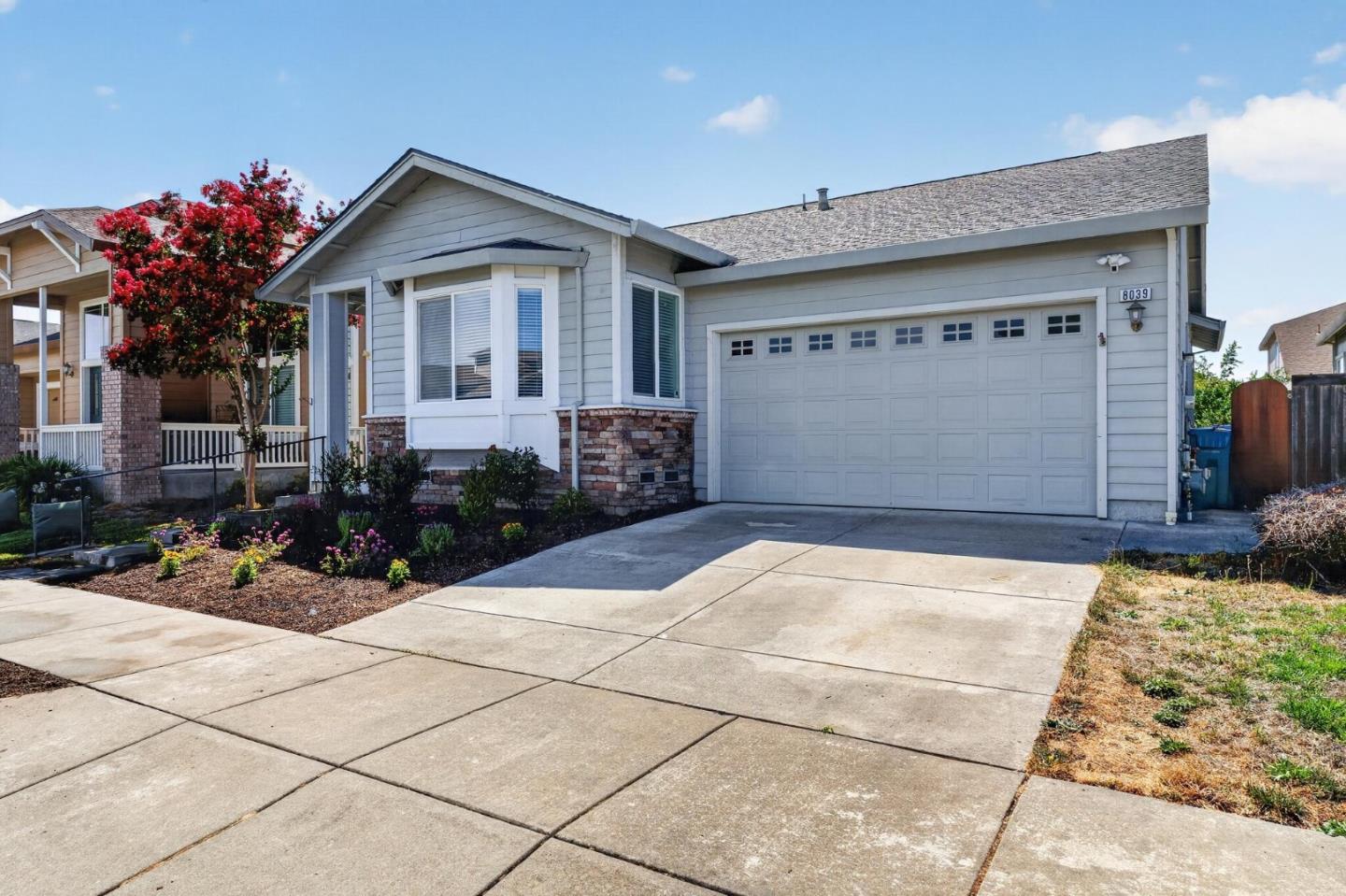 8039 Leno Dr — photo