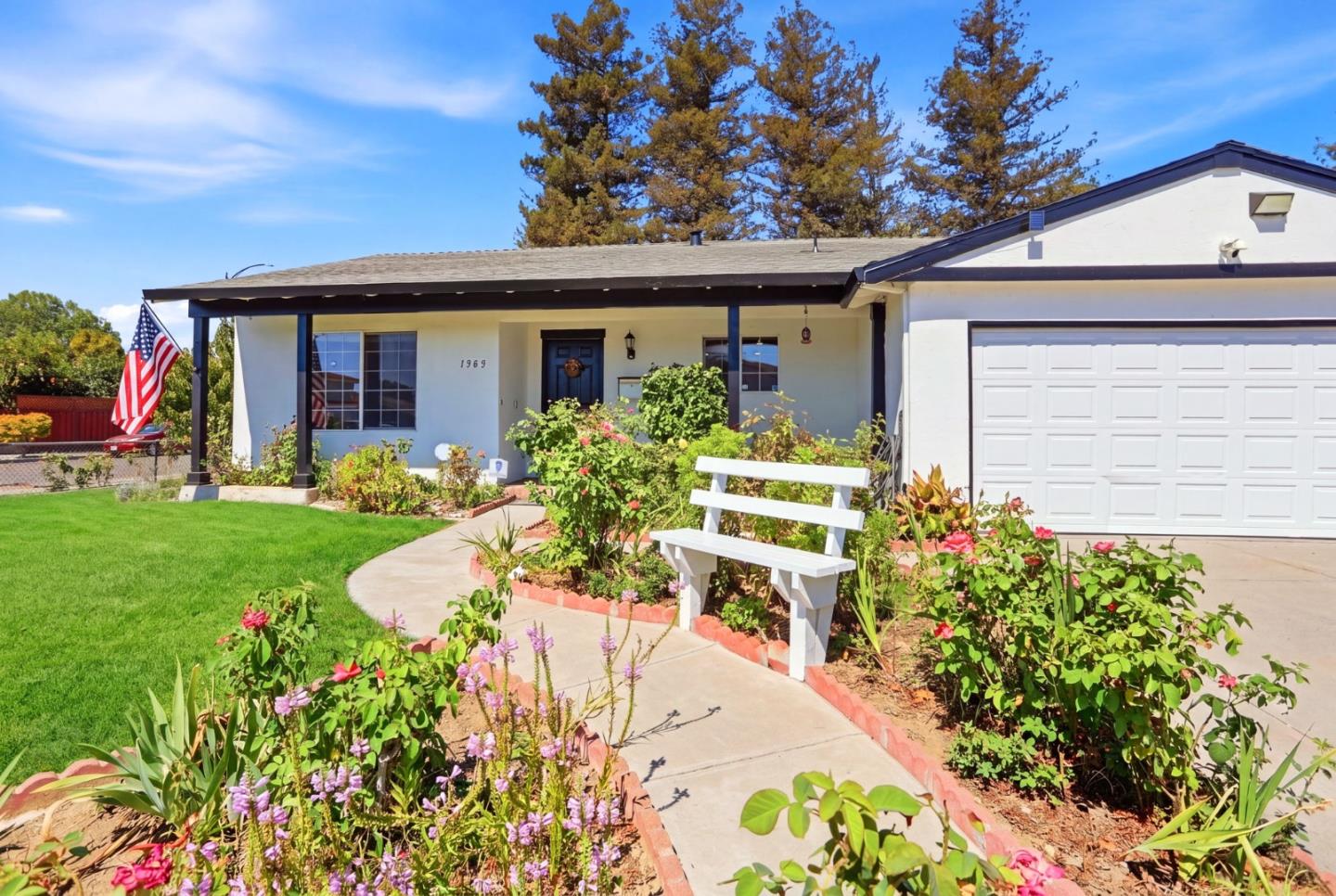 1303 Sylvia Dr — photo