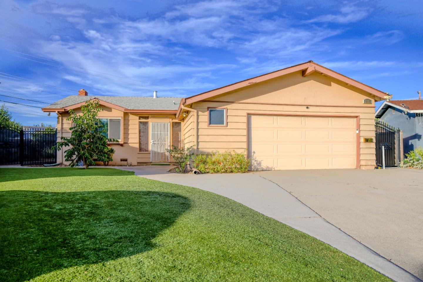 297 Stagehand Dr — photo