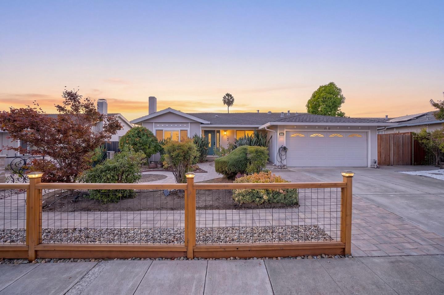 3535 Rowley Dr — photo