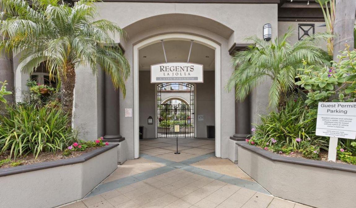 9263 Regents Rd Unit B301 — photo