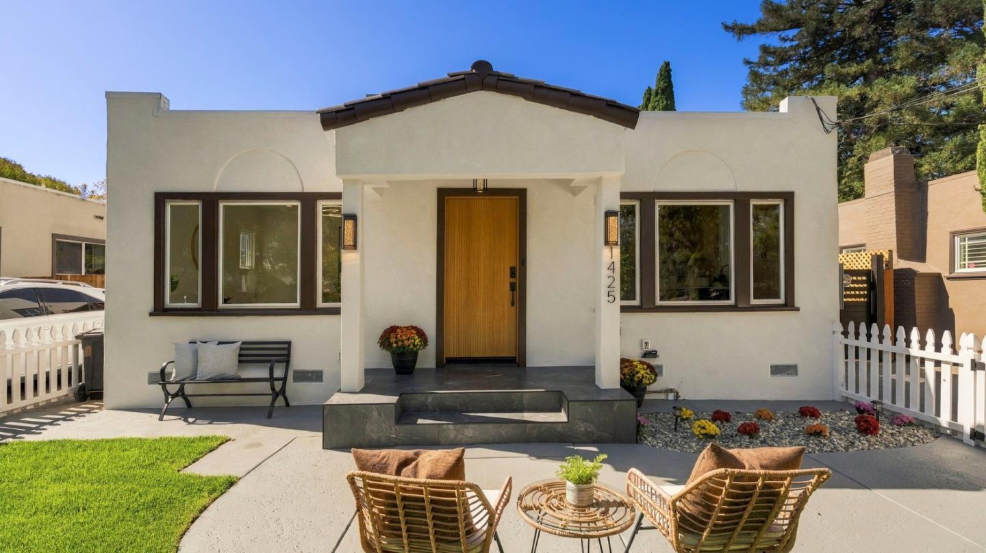 1425 California Dr — photo