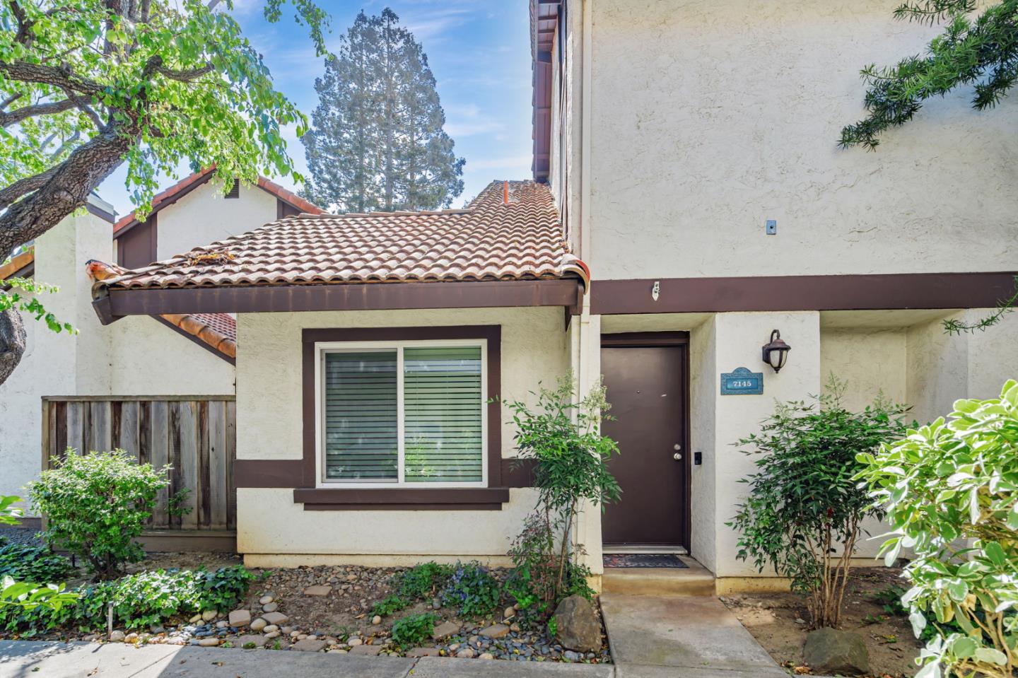 7145 Rouse Ct Rouse Ct — photo