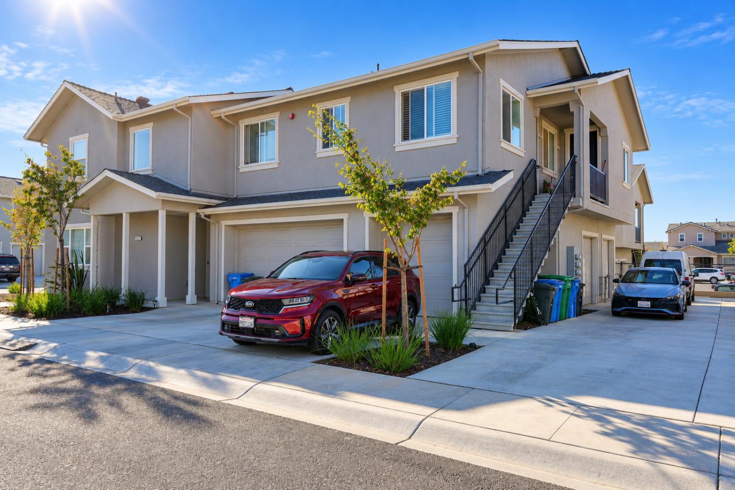 803 MORA CIR — photo 3
