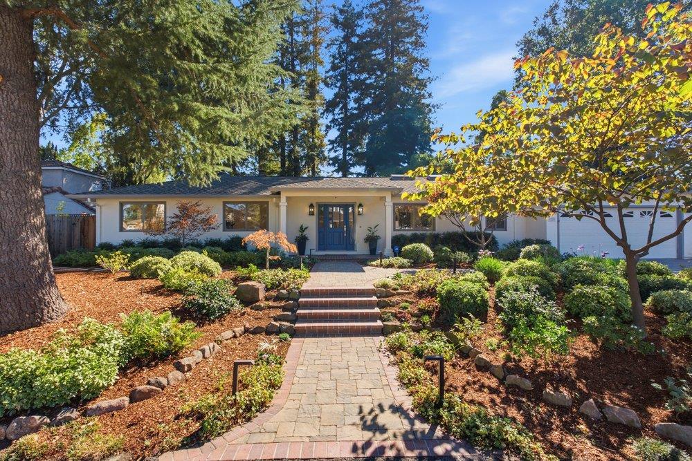 1224 Heritage Ct — photo