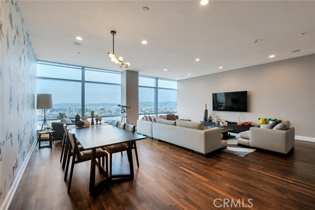900 W Olympic Blvd 45F — photo