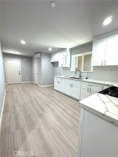 15616 Amar Rd I — photo