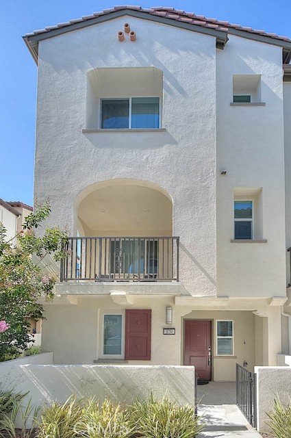 2750 W 182nd Unit 120 — photo