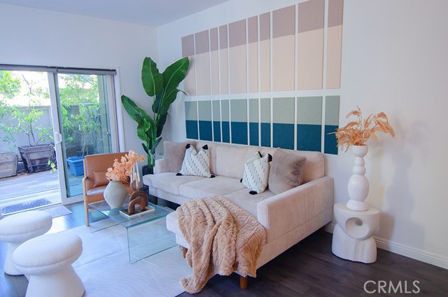 1310 E Orange Grove Blvd 113 — photo