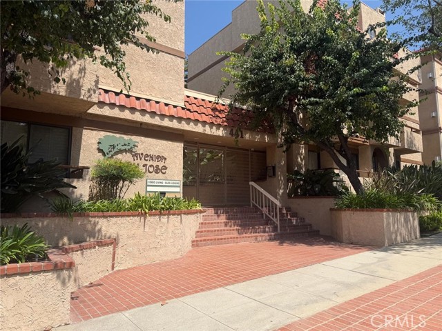 441 E San Jose 309 — photo