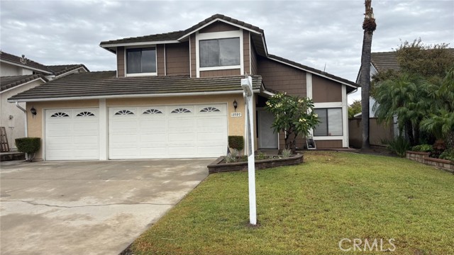 13597 Scarborough — photo